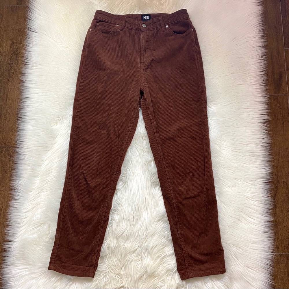BDG Mom High Rise Brown Corduroy Size 29